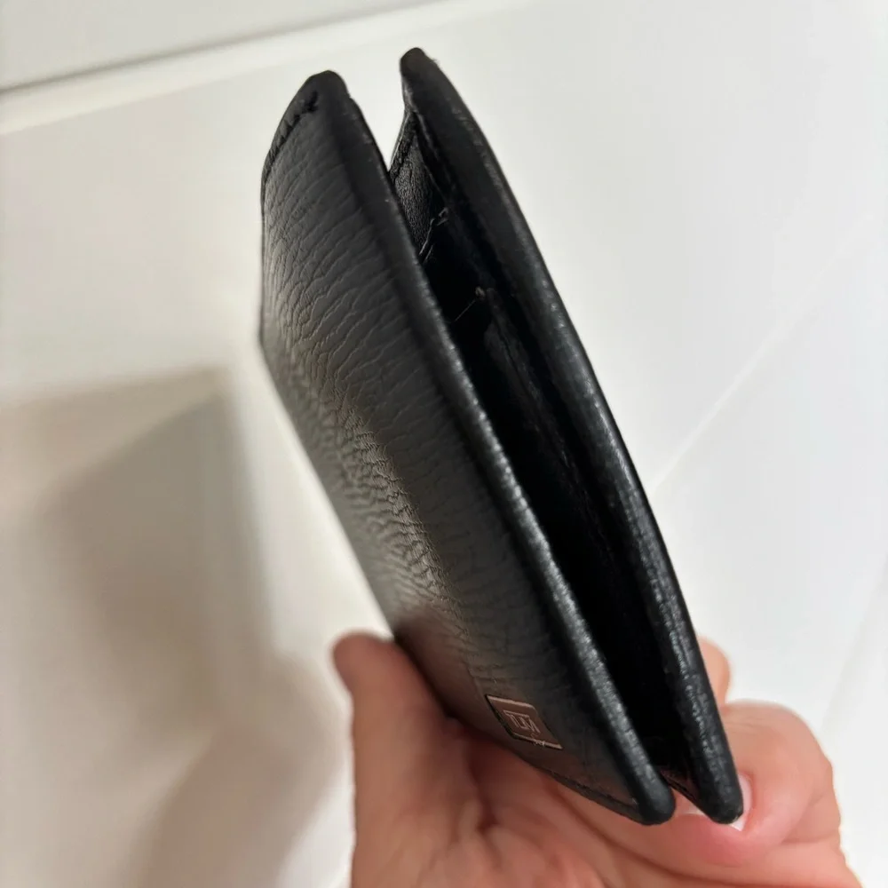 Tumi Double Billfold Men's Black Leather Wallet